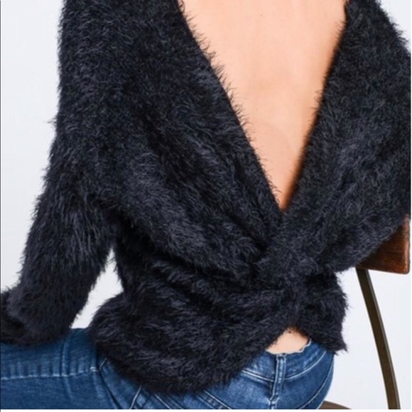 NWT🎈 Fuzzy V neck Knot soft sweater - Picture 2 of 4